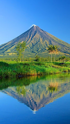 Volcano Wallpapers Screen 3