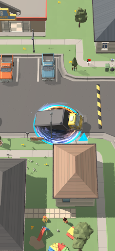 On The Run BlackHole.io - Screenshot 3