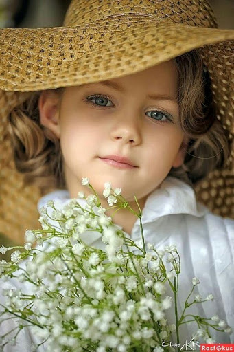 Cute kids girls wallpapers