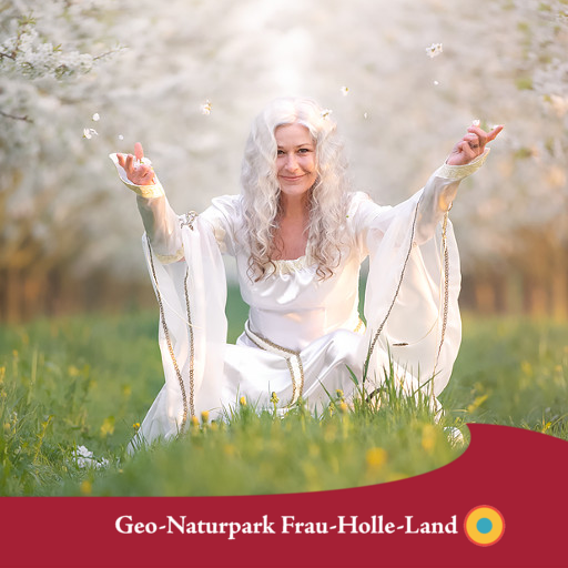 Geo-Naturpark Frau-Holle-Land logo