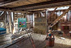 Abandoned Farm House Mysteryのおすすめ画像3