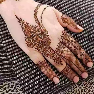 stylish Finger mehndi designs
