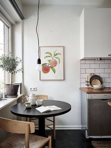 Scandinavian Home Decor Screen 2