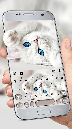 Android application Innocent Cute Cat Theme screenshort