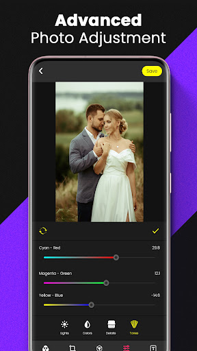 Falcon Studio Screen 3