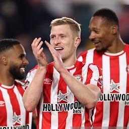 Brentford 4K Wallpapers