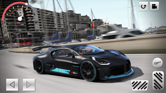 Bugatti Battles Divo vs Chiron