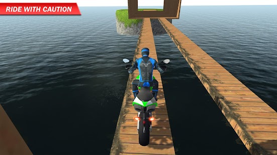 Racing on Bike Screenshot